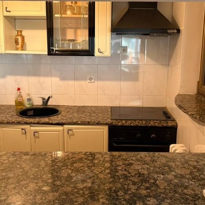 Rent of a bright 3-room apartment, 90 m², Vračar, Belgrade, Serbia