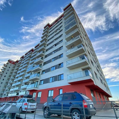 Аренда свежей, комфортной 2-комнатной квартиры напротив озера, Бухарест, 6-й сектор, Румыния