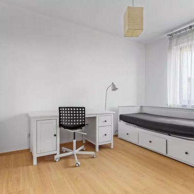 Miete einer stilvollen 3-Zimmer-Wohnung, 80 m², Stary Mokotów, Warschau, Polen