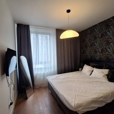 Alquiler de un moderno y amueblado apartamento de 3 habitaciones, 72 m², BW Quartet, Belgrado, Serbia