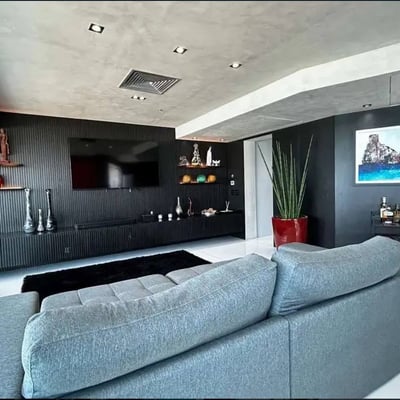 Alquiler de un elegante apartamento de 2 habitaciones con vistas al océano, 50 m², Barra da Tijuca, Río de Janeiro, Brasil