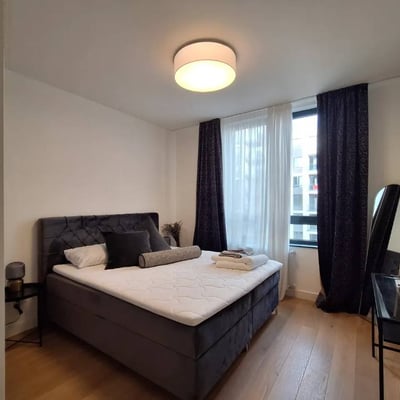 Miete einer hellen 3-Zimmer-Wohnung, 77 m², Premium-Wohnanlage BW Eterna, Belgrad, Serbien
