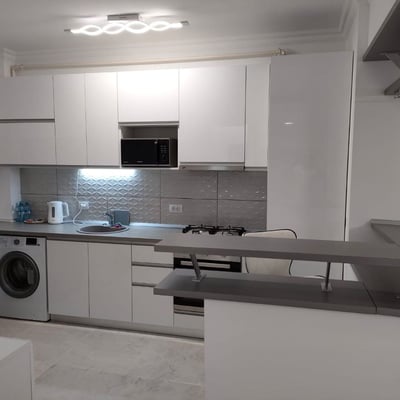 Rent of comfortable, furnished 2-room apartments, 52 m², Mamaia, Constanța, Romania