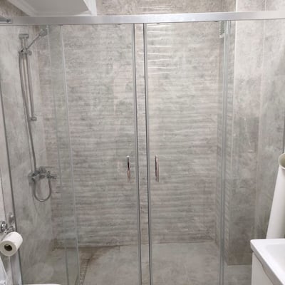 Rent of comfortable, furnished 2-room apartments, 52 m², Mamaia, Constanța, Romania