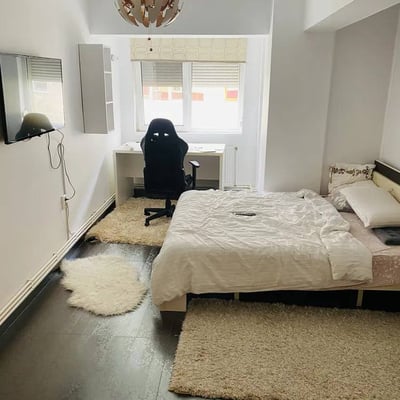 Rent of spacious, furnished 2-room apartments, 75 m², Tomis Nord, Constanța, Romania