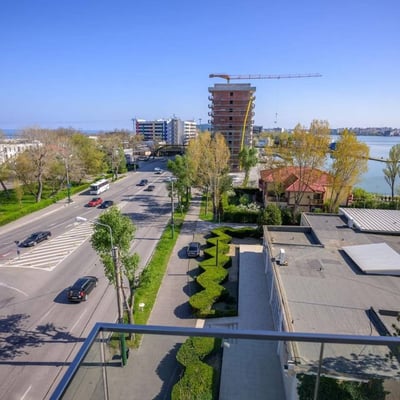 Rent of spacious, furnished 3-room apartments, 75 m², Mamaia, Constanța, Romania