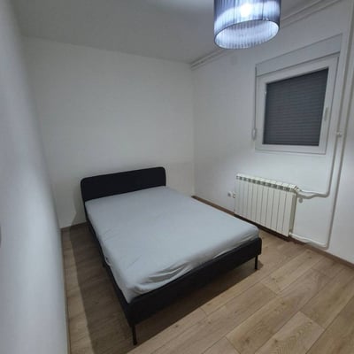 Location d’appartements meublés et spacieux de 3 pièces, 72 m², Višnjica, Belgrade, Serbie