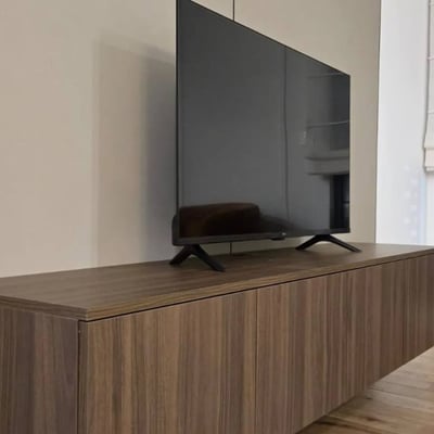 Alquiler de un nuevo apartamento amueblado de 2 habitaciones, 51 m², frente al paseo marítimo, Zemun, Belgrado, Serbia