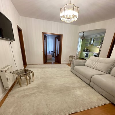 Location d’un appartement meublé de 2 pièces, 80 m², Botanica, Chișinău, Moldavie