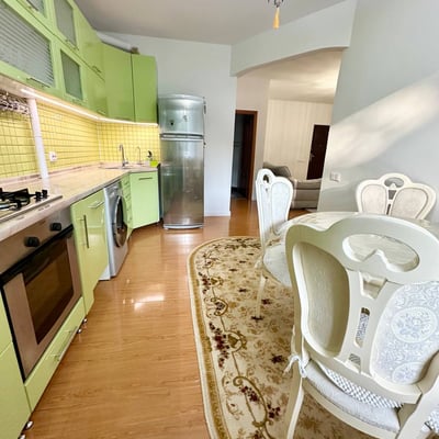 Location d’un appartement meublé de 2 pièces, 80 m², Botanica, Chișinău, Moldavie