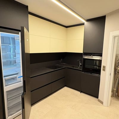 Rent of a furnished 3-room apartment, 100 m², Briz District, Varna, Bulgaria