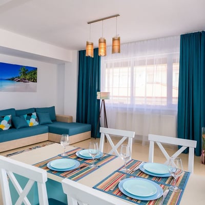 Rent of furnished 2-room apartments, 56 m², with sea view, Mamaia, Constanța, Romania