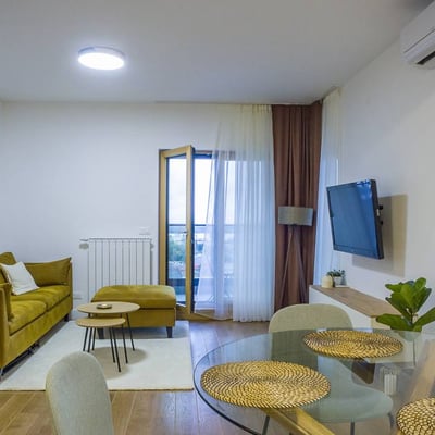 Location d’un appartement lumineux et meublé de 3 pièces, 69 m², Belgrade, Serbie