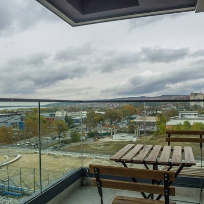 Location d’un appartement lumineux et meublé de 3 pièces, 69 m², Belgrade, Serbie