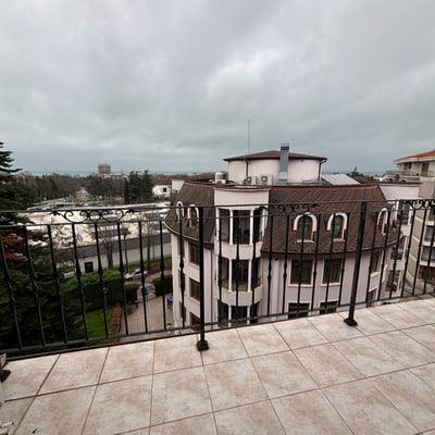 Rent of a spacious, furnished 3-room apartment, 130 m², St. Constantine and Helena, Varna, Bulgaria