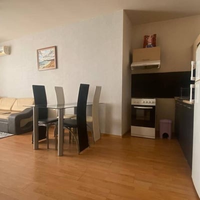 Rent of a comfortable 3-room apartment, Top Center, Varna, Bulgaria