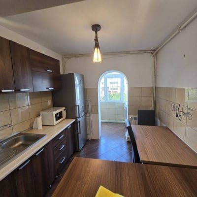 Rent of a furnished 2-room apartment, 50 m², Faleza Nord, Constanța, Romania