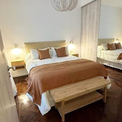 Miete eines gemütlichen, möblierten PH-Wohnobjekts, 50 m² mit Terrasse, Coghlan, Buenos Aires, Argentinien