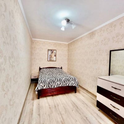 Rent of a warm, furnished 2-room apartment, 43 m², Chișinău, Moldova