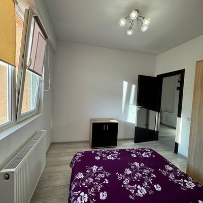 Location d’un appartement spacieux et meublé de 2 pièces, Secteur 6, Bucarest, Roumanie