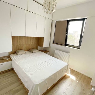 Alquiler de un apartamento moderno y amueblado de 2 habitaciones, Bucarest, Rumanía