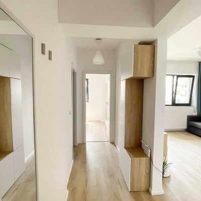 Alquiler de un apartamento moderno y amueblado de 2 habitaciones, Bucarest, Rumanía