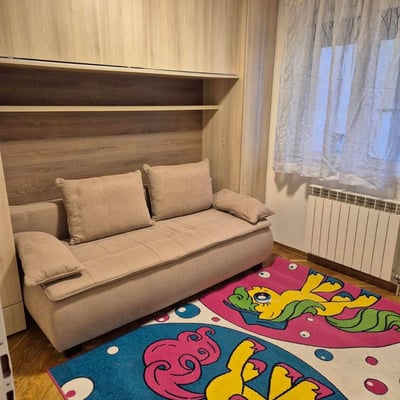 Miete einer möblierten 3-Zimmer-Wohnung, 65 m², Voždovac, Belgrad, Serbien