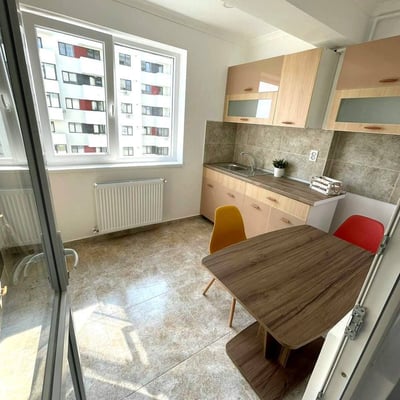 Alquiler de un apartamento acogedor y amueblado de 2 habitaciones, Sector 6, Bucarest, Rumanía