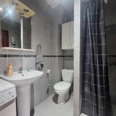 Аренда меблированной 2-комнатной квартиры, 42 м², Земун, Белград, Сербия