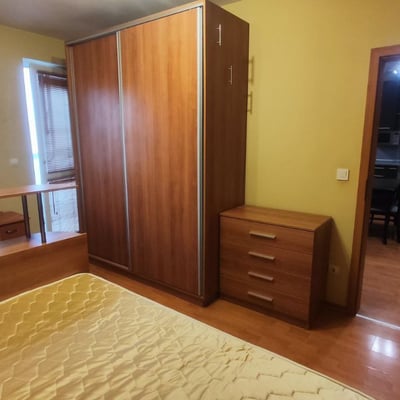 Alquiler de un apartamento cómodo y amueblado en una zona desarrollada, Varna, Bulgaria