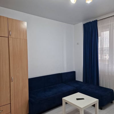 Alquiler de un apartamento moderno y amueblado de dos habitaciones en un edificio nuevo, Sector 6, Bucarest, Rumanía