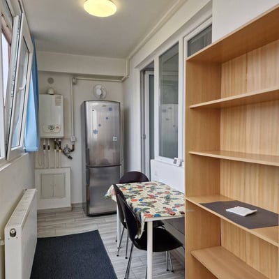 Alquiler de un apartamento moderno y amueblado de dos habitaciones en un edificio nuevo, Sector 6, Bucarest, Rumanía