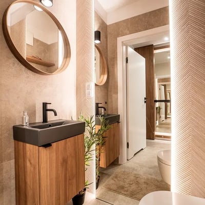 Alquiler de un apartamento elegante de tres habitaciones de 84 m² con balcón, distrito de Bronowice, Cracovia, Polonia