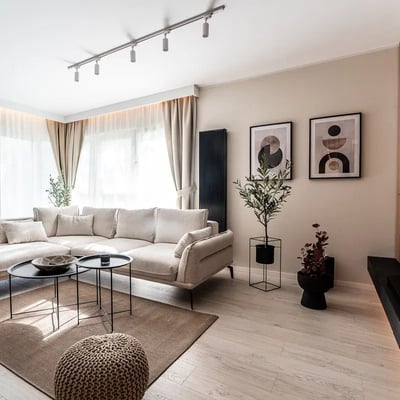 Alquiler de un apartamento elegante de tres habitaciones de 84 m² con balcón, distrito de Bronowice, Cracovia, Polonia
