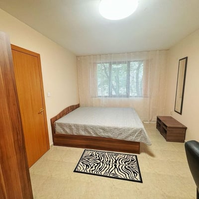 Rent of a bright two-room apartment in the center of Varna, Bulgaria