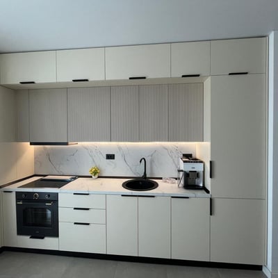 Аренда комфортной, меблированной 2-комнатной квартиры, 54 м², район Mamaia, Констанца, Румыния