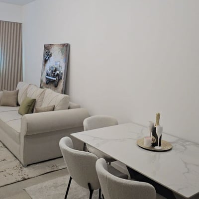 Аренда комфортной, меблированной 2-комнатной квартиры, 54 м², район Mamaia, Констанца, Румыния