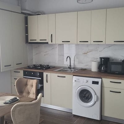 Аренда комфортной, меблированной 3-комнатной квартиры, 55 м², район Mamaia, Констанца, Румыния