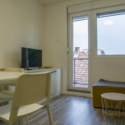 Miete einer gemütlichen 3-Zimmer-Wohnung, 50 m², Voždovac, Belgrad, Serbien