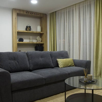 Miete einer gemütlichen 1-Zimmer-Wohnung, 47 m², mit großer Terrasse, Vračar, Belgrad, Serbien