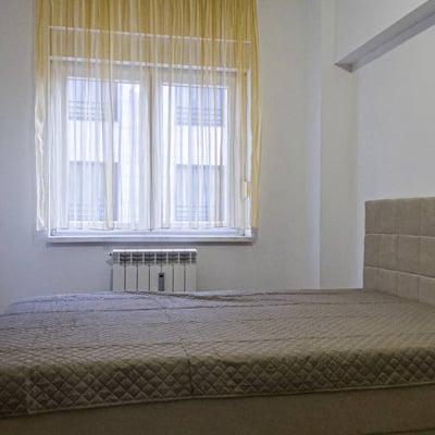 Miete einer möblierten 2-Zimmer-Wohnung, 42 m², im Stadtzentrum, Belgrad, Serbien