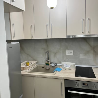 Rent of a fully renovated studio apartment 25 m² in the city center, Belgrade, Serbia