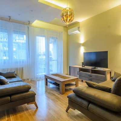 Аренда комфортной 2-комнатной квартиры 45 м² в центре города, Белград, Сербия