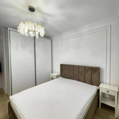 Location d’un appartement de 2 pièces, 60 m², avec cour privée, Bucarest, Roumanie