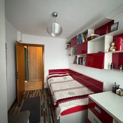 Аренда комфортных 3-комнатных апартаментов 65 м², Casa de Cultură, Констанца, Румыния