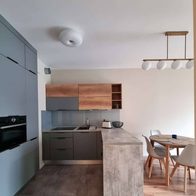Alquiler de elegante apartamento de 3 habitaciones 53 m², Stare Podgórze, Cracovia, Polonia