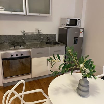 Location d’un studio avec balcon et piscine, Palermo, Buenos Aires, Argentine