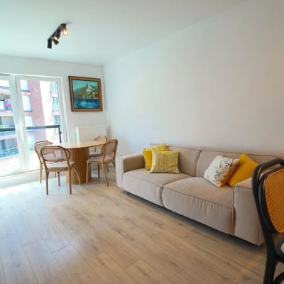 Rent of modern 3-room apartment 72 m², Zabłocie, Kraków, Poland