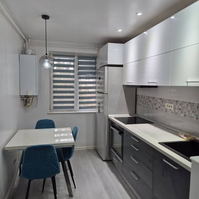 Аренда комфортных 2-комнатных апартаментов 48 м², Constanța, Румыния