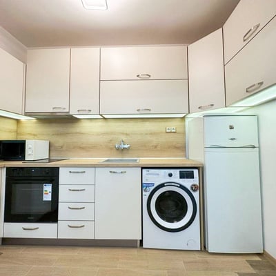 Аренда просторной 4-комнатной квартиры, Спортна зала, Варна, Болгария